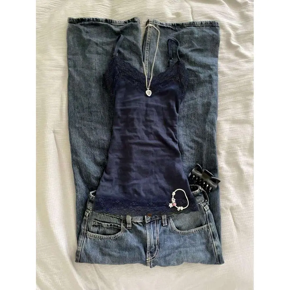 Lace Patchwork Fitted Women Camisole Lace Patchwork Fitted Women Camisole