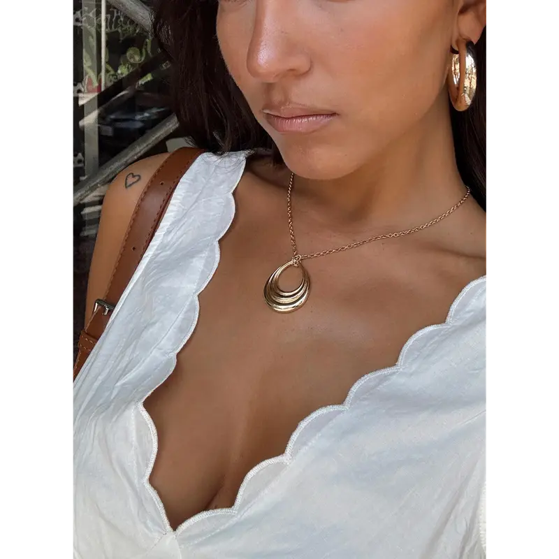 Sweet Disaster Necklace Gold