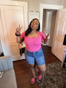 product review image from MayaRG 📚🎨🐉🖤 1