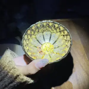 Master Jianzhan handcrafts golden tea cups