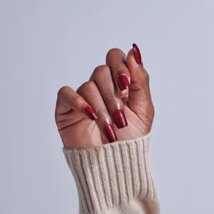 KISS CORE Color Press On Glue Nails - Sprightly