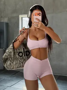 Women's High-Stretch Seamless V-Waist Ruched Gym Shorts, High Waist Butt Lift Yoga Biker Shorts, Skin-Friendly & Breathable Fabric, Ideal for Gym Workouts, Yoga, Outdoor Sports and Daily Casual Wear，Gymclothes，gym outfits