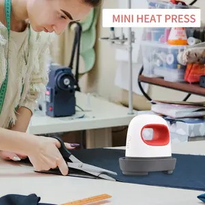 European standard plug Portable 220V Mini Heat Press Machine T-Shirt Printing DIY Easy Heating Transfer Press Iron Machines for Clothes Bags Hats