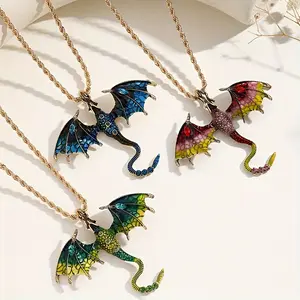 Dragon-shaped Inlaid Rhinestone Pendant Necklace