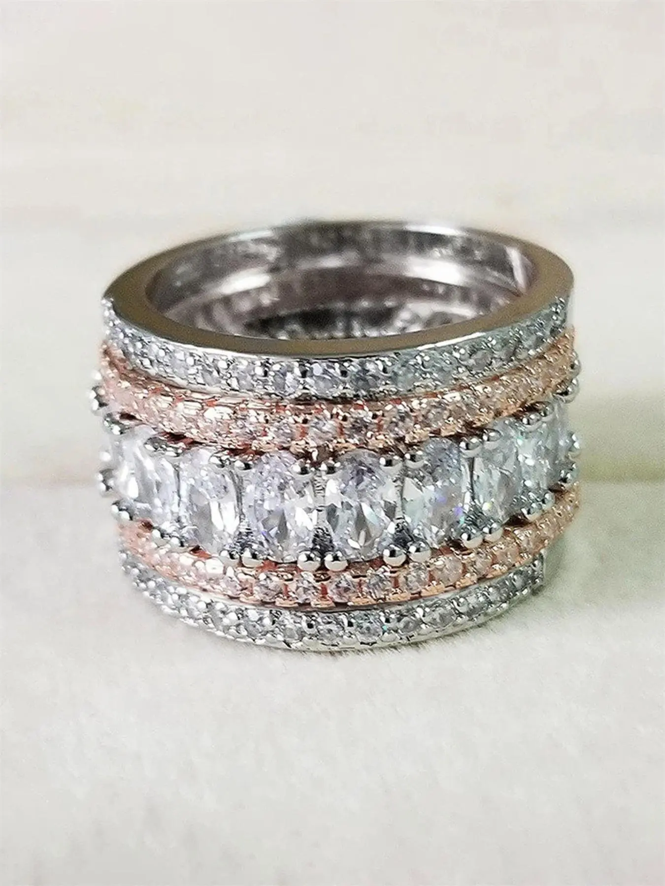 Artificial Crystal & Rhinestone Decorated Ring, Fashion Promise Ring, Fashion Accessories for Women, Trendy All-match & Exquisite Jewelry for Birthday Gift, Elegant Rhinestone Ring, Sparkling Rings, Beautiful Rings