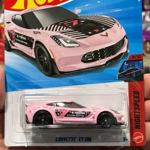 Pink Chevy Corvette C7 Z06 Diecast car 1:64 scale