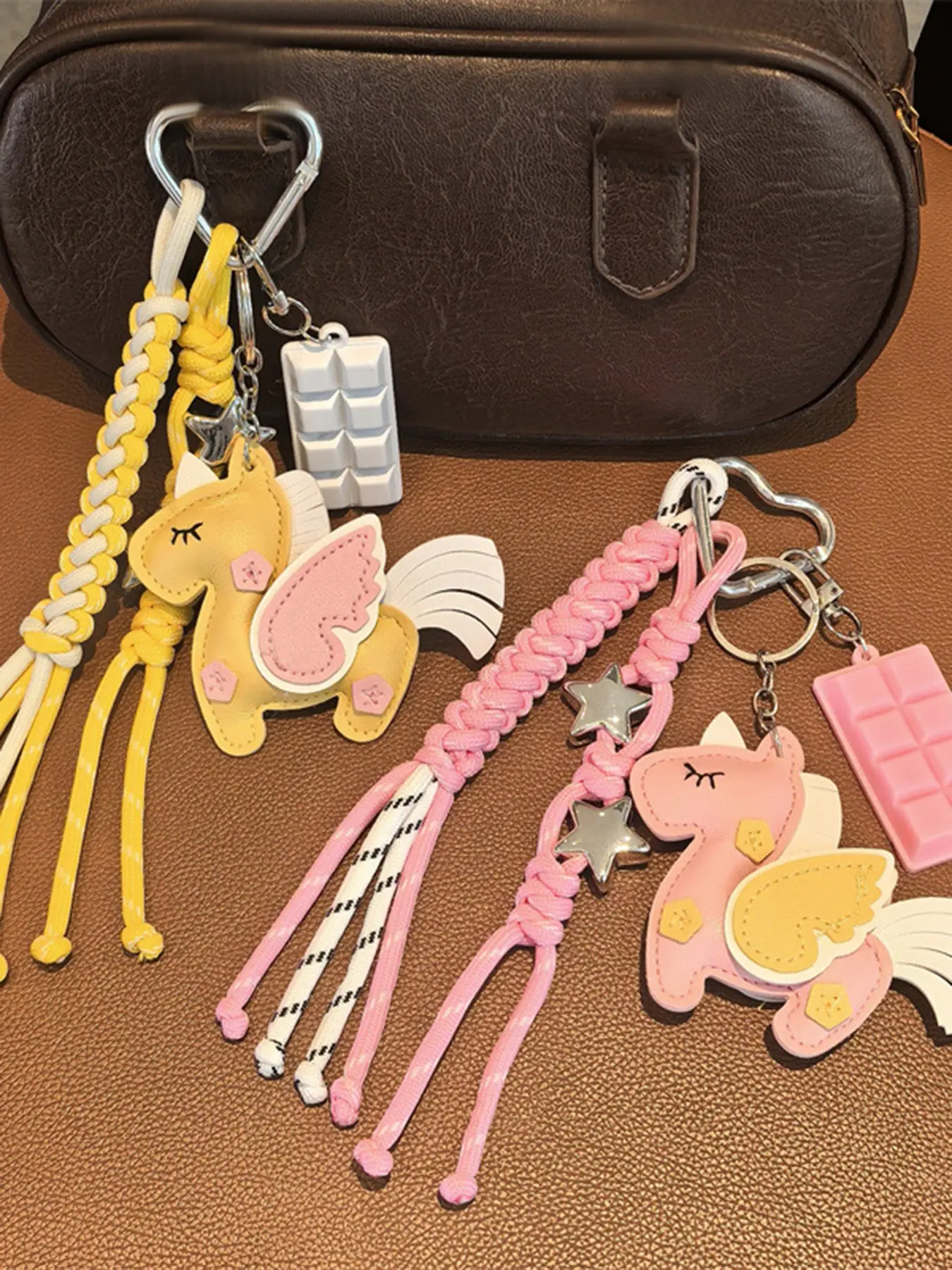 Cute unicorn shaped bag accessory, multi-color woven rope tassel keychain, star and chocolate detail decoration design, decorative crossbody bag and backpack, lightweight and easy to carry, can be given to friends, Keychain For Bags