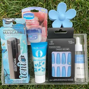 Beauty makeup set skincare bundle makeup set perfect for gift sets or a gift for yourself cosmetics lipgloss makeup set Flawless Gentle Glossy