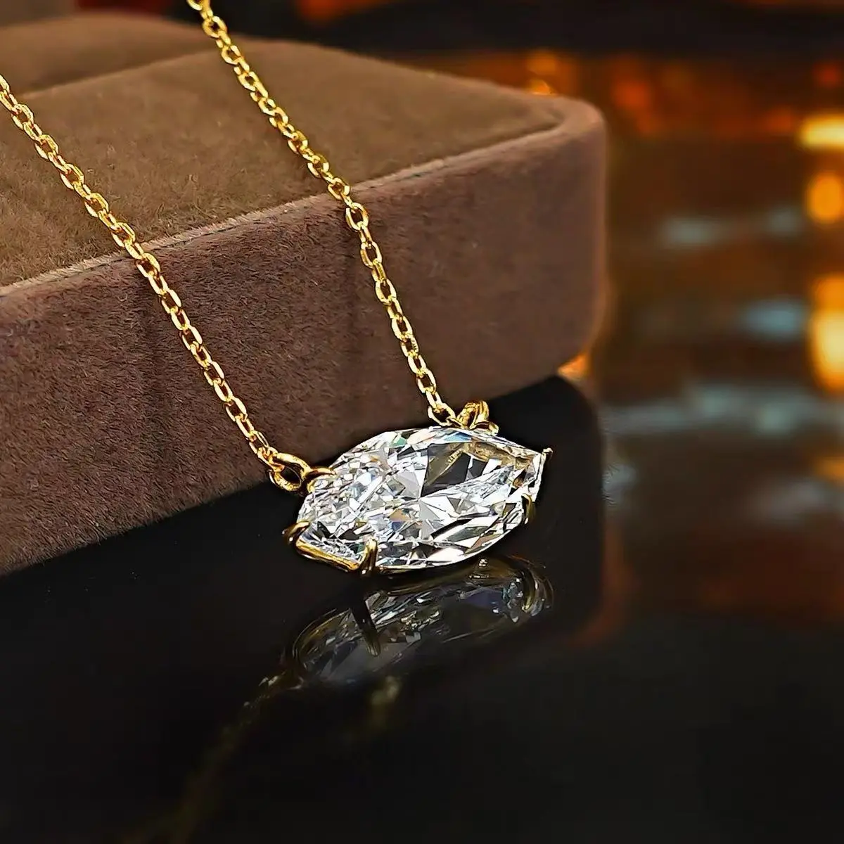 9-K lab-grown diamond, 1 ct, D–E, VS–VVS, marquise cut; stylish, elegant, light luxury women’s collarbone necklace,  pwq05277 Jewellery Pendant