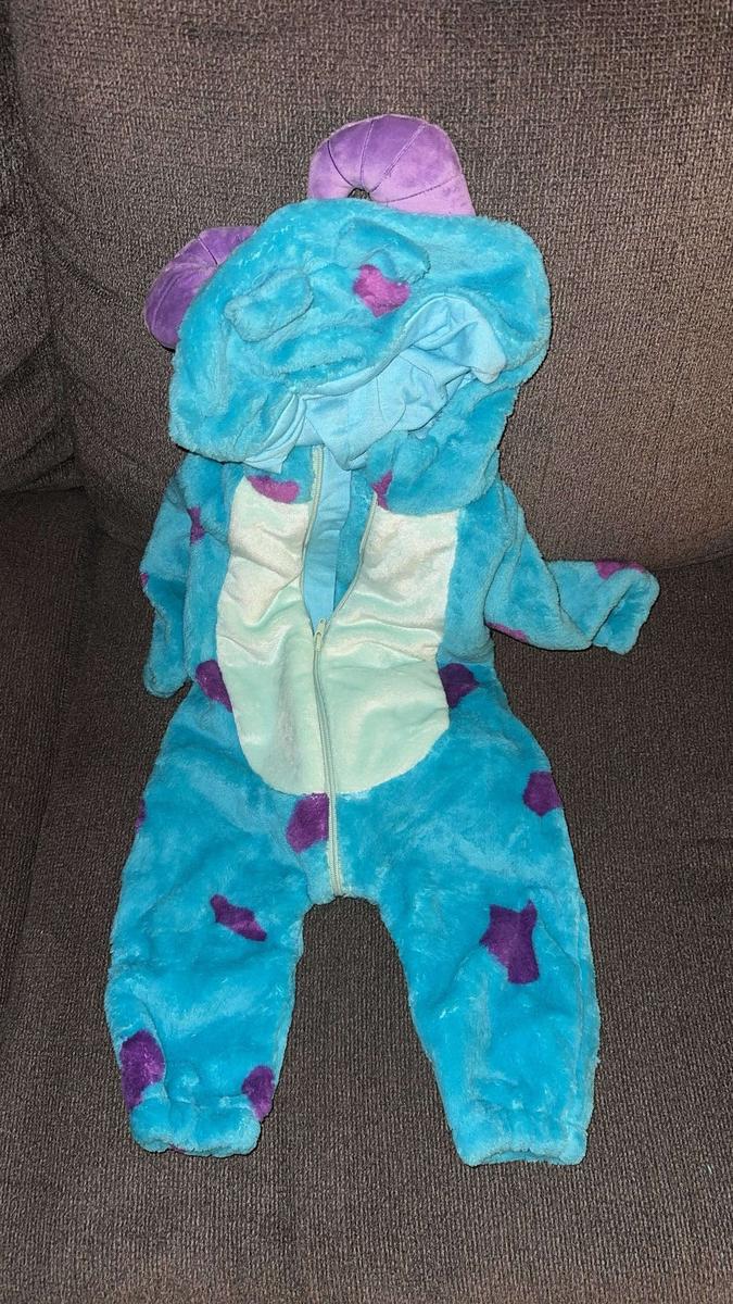 Item: Blue, 12-18 Months