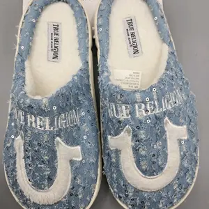 True Religion, Slippers for women,comfort memory foam,sequined,logo,fleece inside, indoorand outdoorsole,Blue and white.