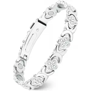 Women's bracelet, adjustable with an infinite four-leaf clover decoration, a great gift for women