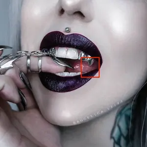 Add extended Fangs to your Grill order