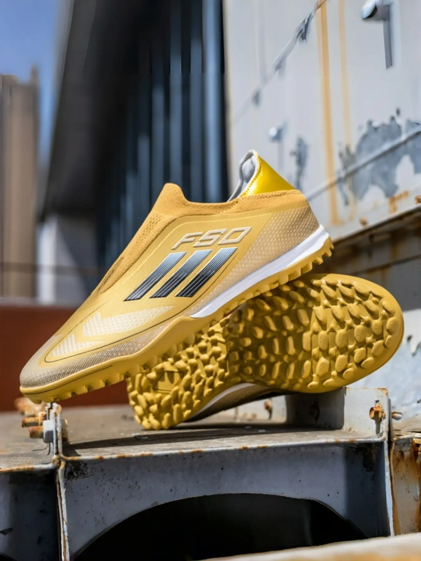 Unisex Low-Top Nails Football Shoes, Football Cleats, Football Boots, Lightweight Professional Training, Grass & Outdoor Sports, Sporty Style, Medium Width, All Seasons