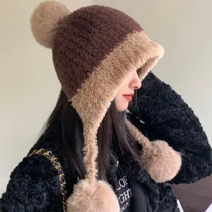 Winter fleece lined knitted hat is windproof and warm, suitable for outdoor cycling