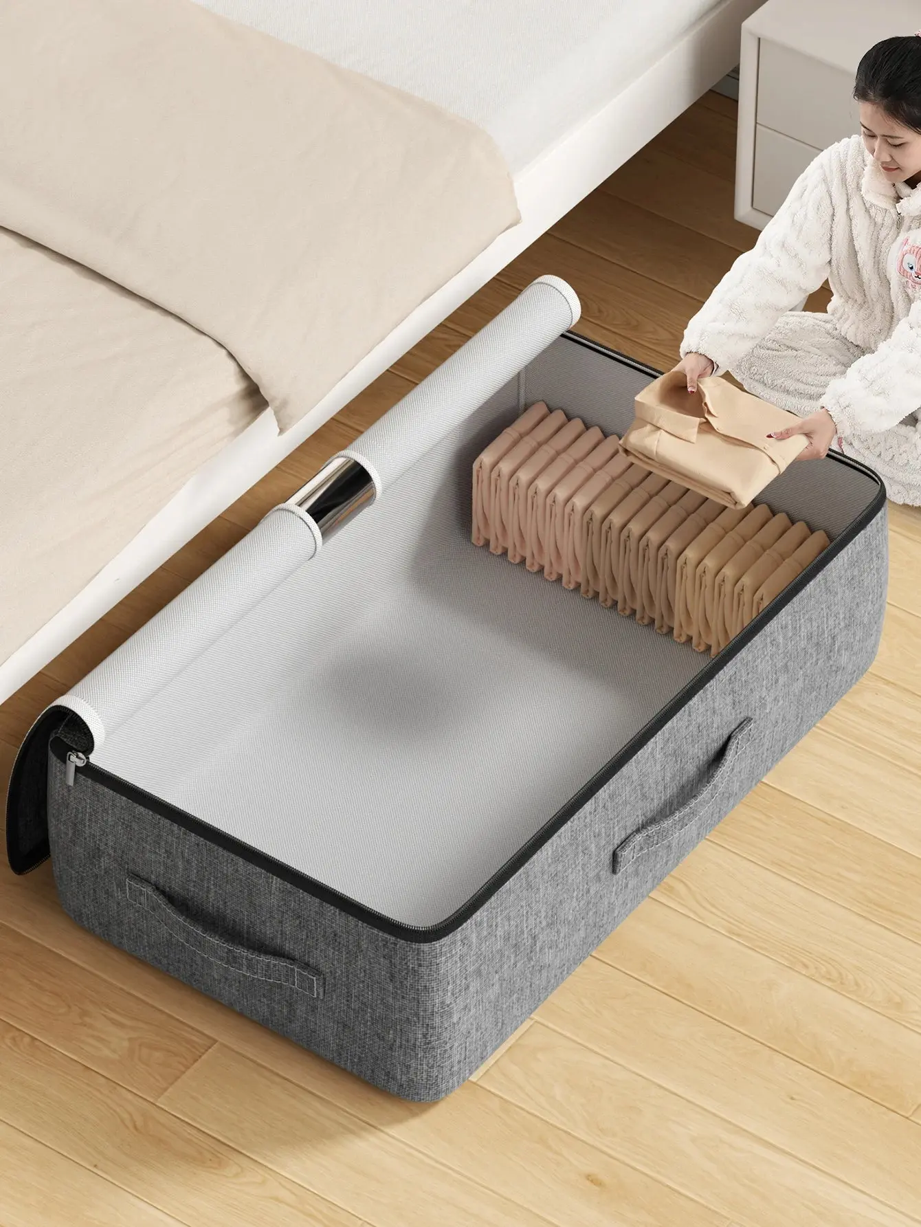 Extra-large capacity underbed foldable clothing storage box