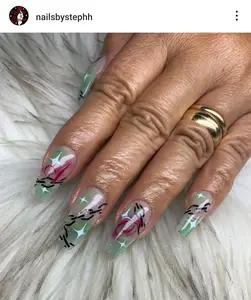 Large Chains Nail Stencils