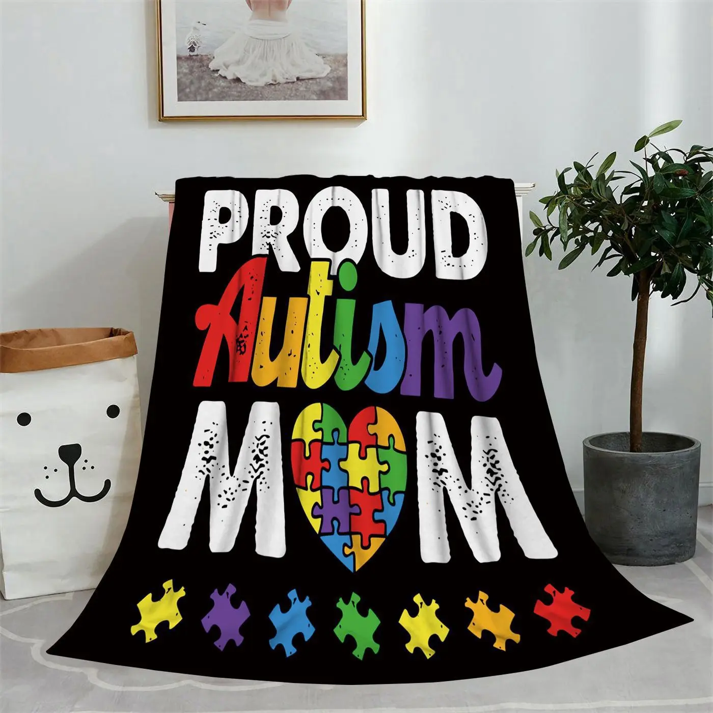Proud Autism Mom Design: Cozy & Versatile Polyester Flannel Blanket for Napping Sofas Beds & Outdoor Events
