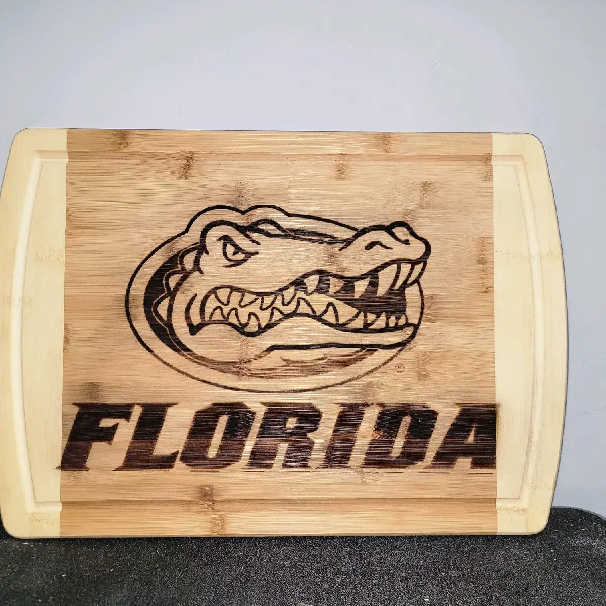 personalized cutting boards/engraved cutting boards/housewarming gift/wedding gift/engagement gift/realtor gift/christmas gift/custom kitchen decor
