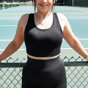 Victoria Ribbed Cut Out Back Seamless Sports Bra