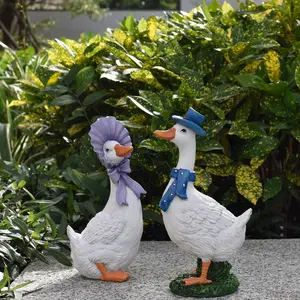 Outdoor Garden Decorative Ducks Resin Sculpture, Couple Duck Yard Art, Lawn Patio Decoration, Unique Creative Home Ornament