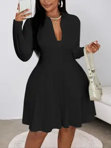 Women's Plus Size Ruched Dress, V Neck A-Line Long Sleeve, Belly Concealing Waist Cinching, Spring Fall Fashion