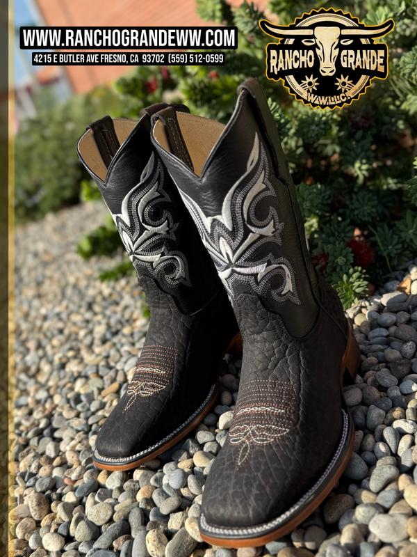 Genuine Bull Neck Leather Square Toe  Boots Black color / Botas de Cuello de Toro color Negra