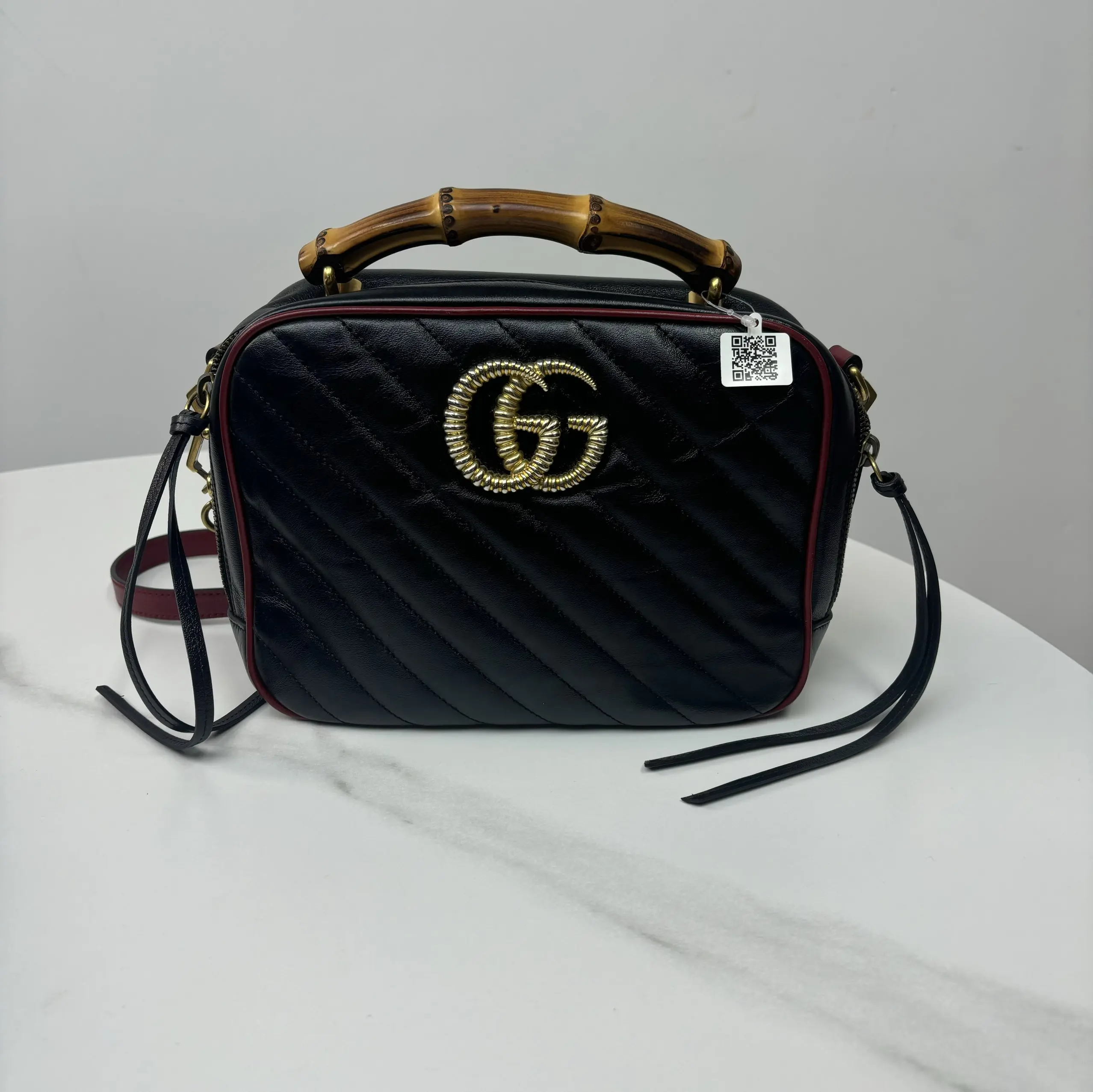Pre-owned GUCCI GG Marmont Flap leather handbag YL