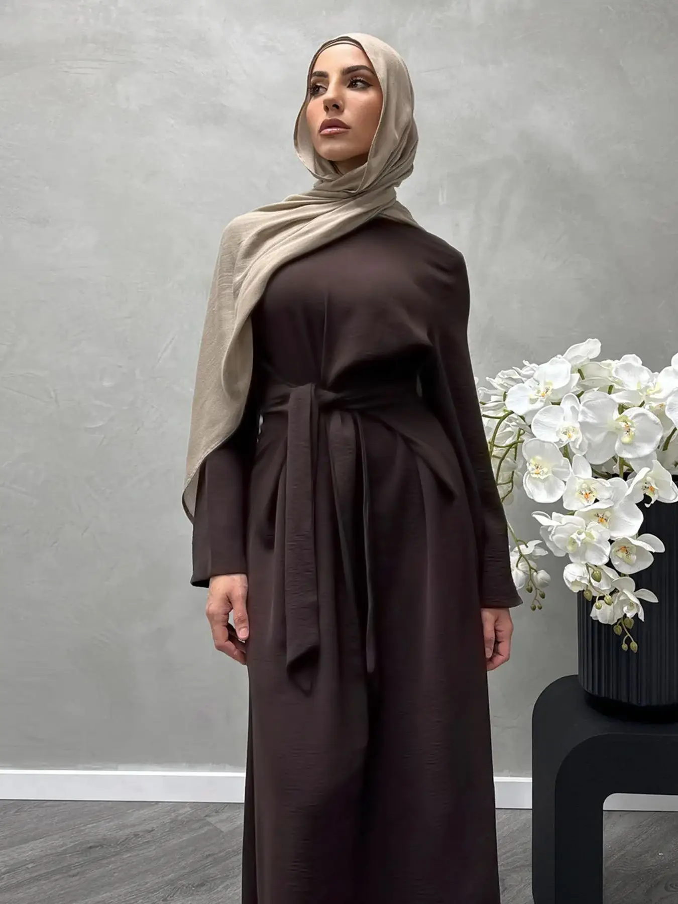 Elegant Modest Long Dress, One-Piece Belted Abaya Robe, Perfect for Casual Gatherings & Vacations, Women's Fashionable Clothing