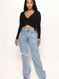 Topanga 90's Ripped Straight Leg Jeans - Medium Wash