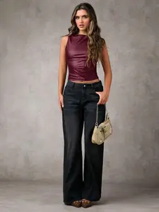 Women's Solid Color PU Leather Casual Fitted Sleeveless Tank Top Top for Spring & Fall, Ladies Clothes for Daily Wear