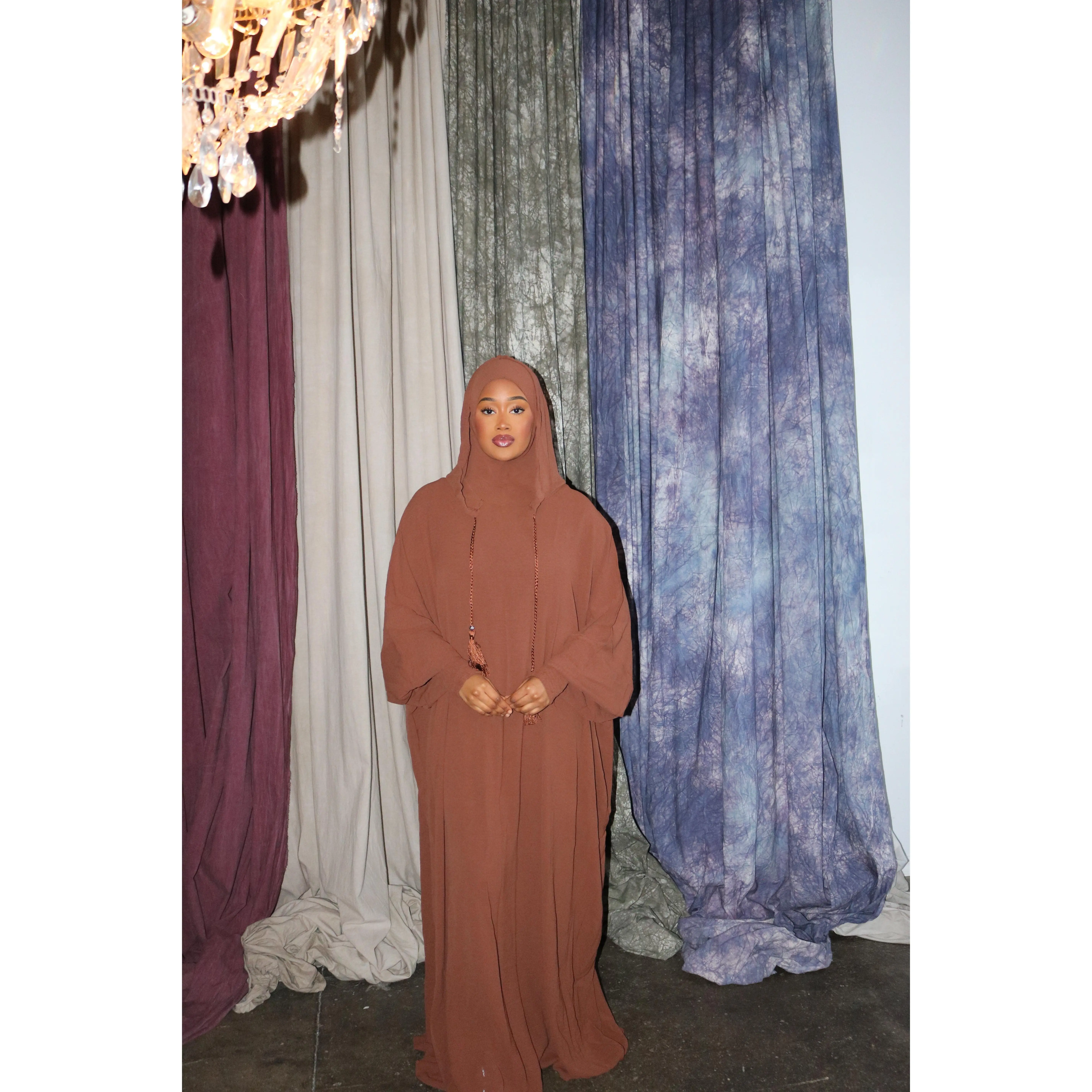 Hooded prayer abaya