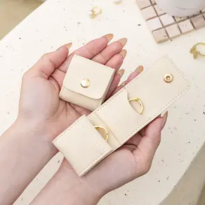 Mini Travel Jewelry Roll Bag with Buckle, Foldable Multifunctional Mini Travel Jewelry Case, Small Jewelry Bags Storing Rings, Necklaces, Earrings, Jewelry Storage Box