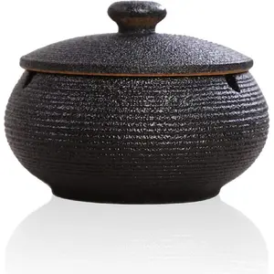 Ceramic Ashtray with Lids, Windproof, Cigarette Ashtray for Indoor or Outdoor Use,Ash Holder for Smokers,Desktop Smoking Ash Tray for Home Office Decoration - Black