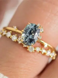 Retro Luxurious, Inset Green Cubic Zirconia Ring, Suitable for Parties, Daily Wear, Girlfriend Gifts  for Women Charm Wedding Engagement Ring Bridal Jewelry Christmas Valentine's Day Anniversary Gifts, Elegant Engagement Ring, Marquise cut ring