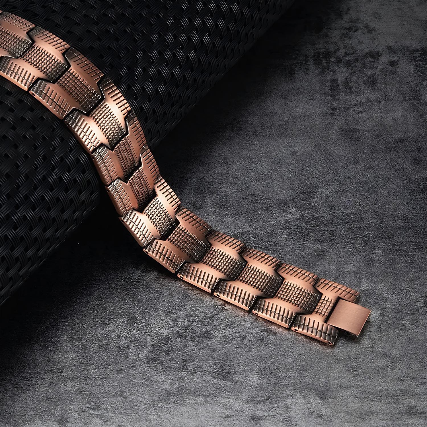 Vintage Red Copper Magnetic Bracelet Triple-Row Full-Magnet Design Detachable Bracelet Fashion Jewelry Gift for Rapper Couples Familie Friend