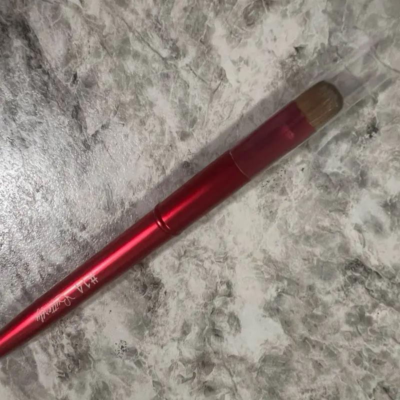 YVG #14 Cleaning Butterfly Brush
