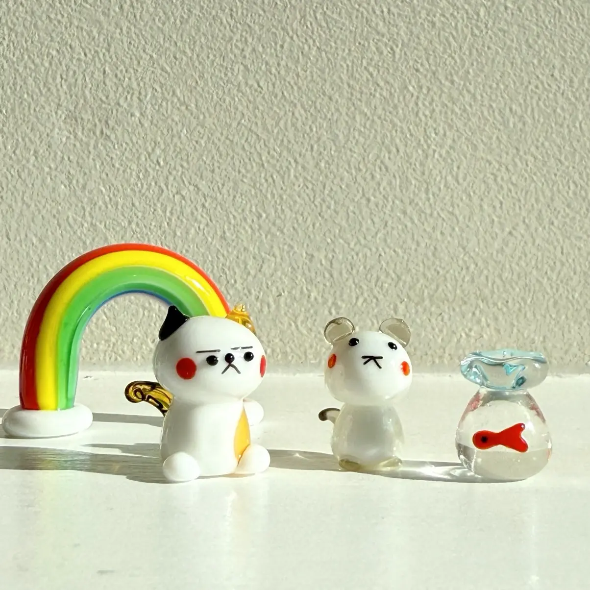 Handmade glass cat miniature pocket hug cat micro Art Glass Animals Tiny cat  Miniature Sculpture Gift for cat lovers cat cake topper