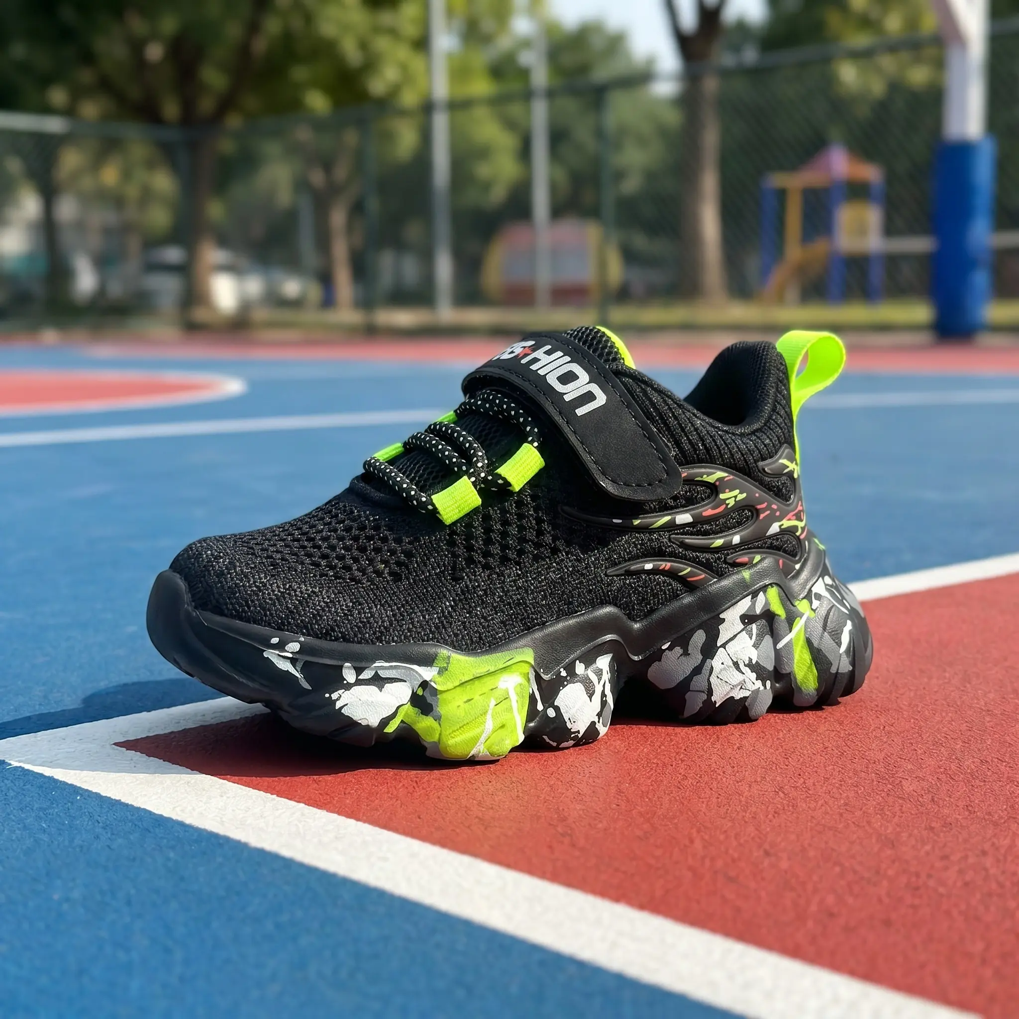 Kids Running Shoes Girls Boys Easy On/Off Breathable Sports Shoes Athletic Fashion Sneakers Casual Lightweight Breathable Running Back to School Shoes, Lace Up Sneaker