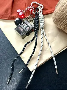 Dice Keychain, Braided Rope Creative Heart Pendant, Retro Style Car Key Chain, Fashion Accessory for All Seasons