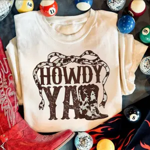 Howdy Yall Cow Western shirt, western clothing, crewneck western outfits women’s clothes, western cowgirl stuff, western tops graphic t-shirts, country western tees women, sweatshirts for women, western graphic tee women country clothing