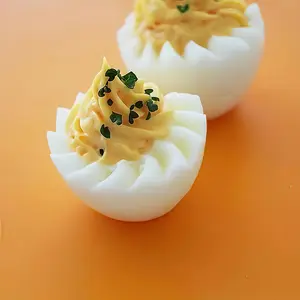 1 Set of Flower-Shaped Egg Slicer, Creative Egg Cutter, Lace Carving Tool, Perfect for Breakfast and Lunch, Ideal Kitchen Gadget, Food Use, Great Gift for Mom, Egg Cutter For Boiled Egg, Boil Egg Cutter, Egg Cutter Set, Kitchen Accessorie,