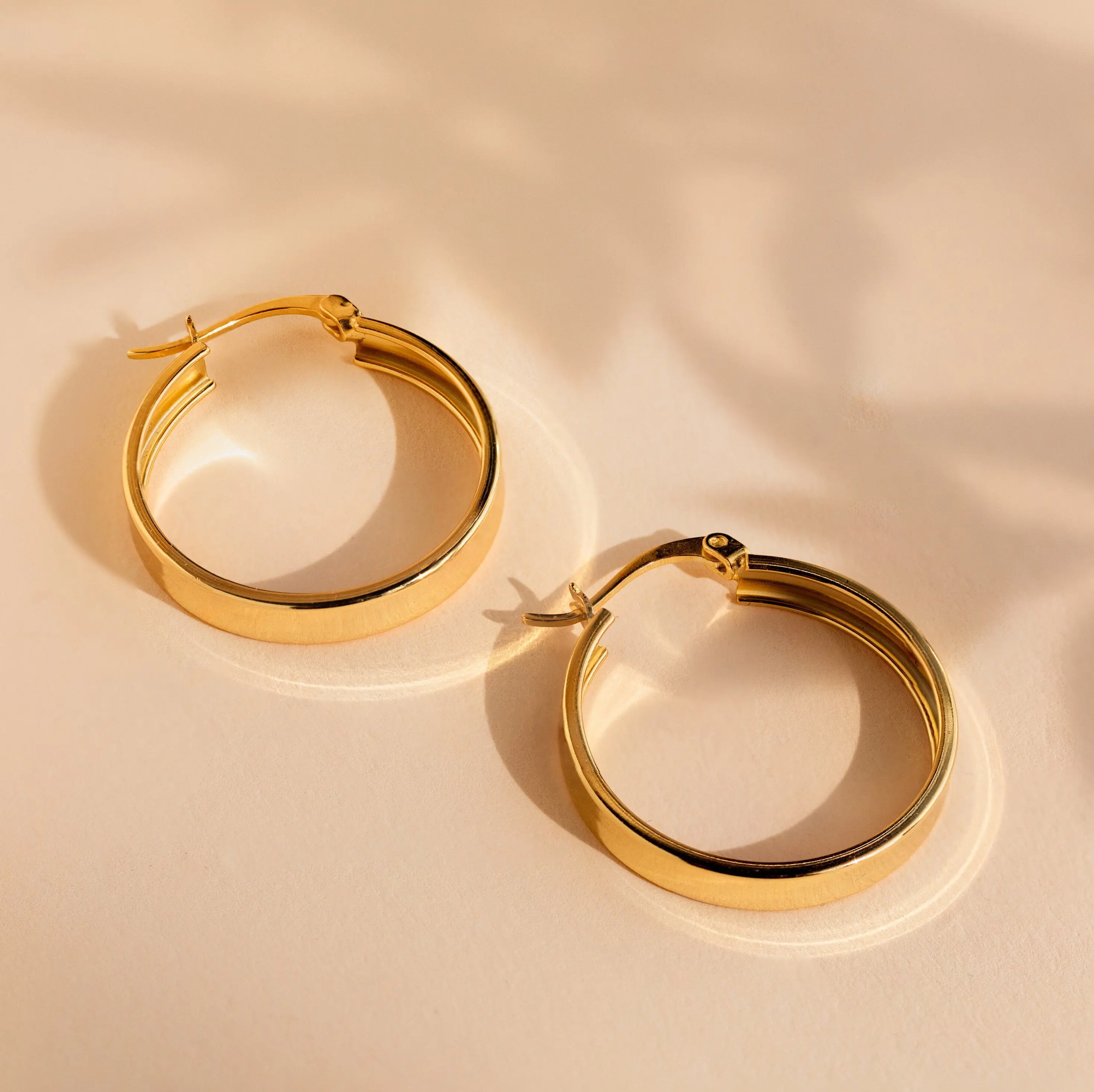 Thick Hoops by Caitlyn Minimalist - Chunky Statement Hoop Earrings in Gold & Silver - Bold Everyday Jewelry - Gift for Her