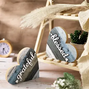 2 Pieces Heart Shaped Wooden Decor Sign, Personalized Rustic Table Decoration, Personalized Table Love Wooden Decoration for Holiday Party Office Shelf Mantel Decor, Valentines Gift