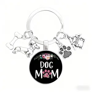 1pc New Women "Dog Mom" Keychain, Cute Cartoon Dog Bone Dog House Pendant, Pet Lover Gift Keychain for Backpack Purse Car Accessories Bag Charm, Goth Y2K School Lanyard with ID Holder