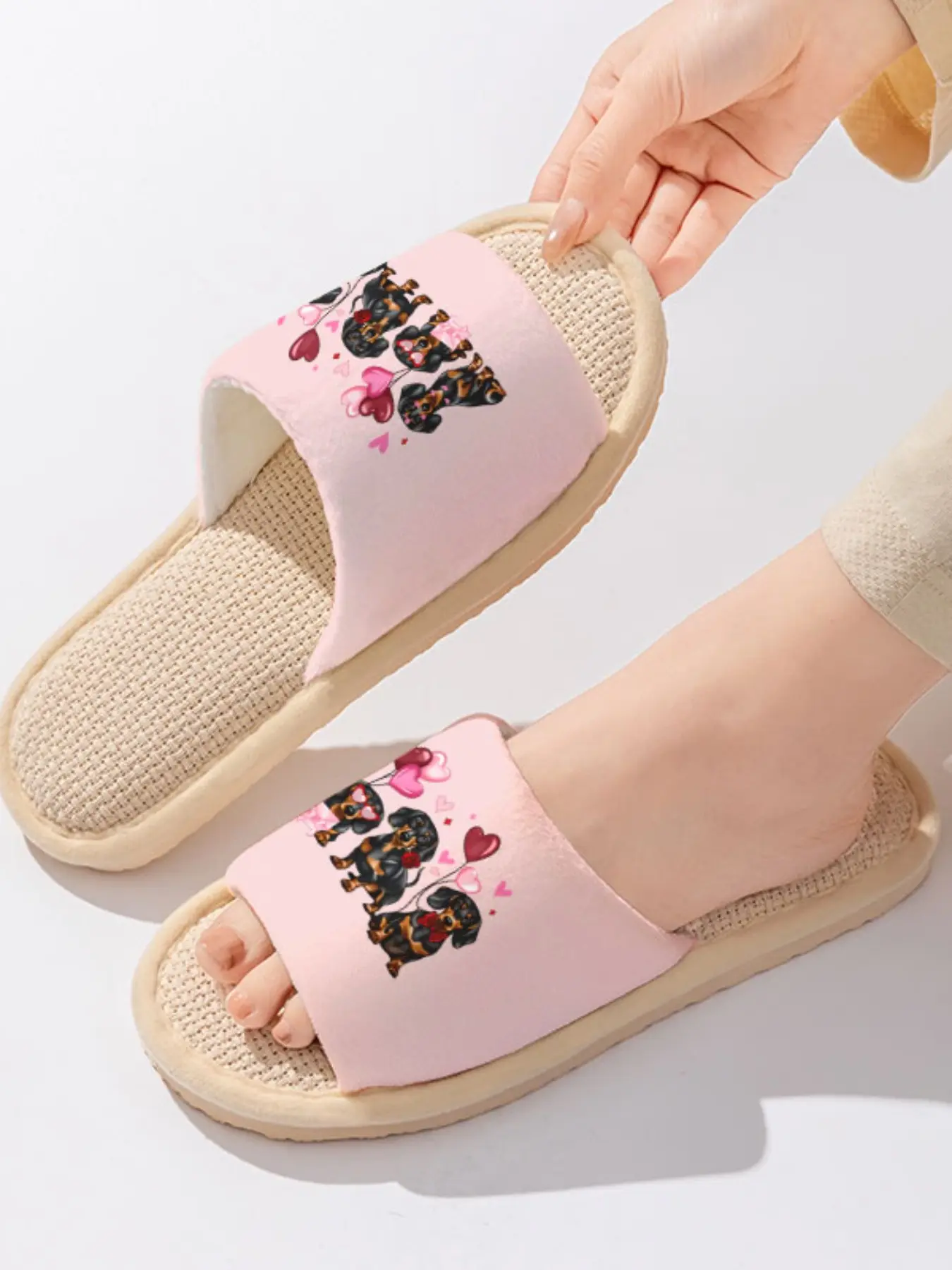 Heart & Dachshund Cute Pet Pattern | Sweet & Cozy Style 1 Pair Linen Breathable Non-Slip Sweat-Absorbent Home Slippers For Dachshund Lovers/Dog Owners/Dog-Loving Girls/Girl's Gifts (Spring Summer/Lounging/Gifting)