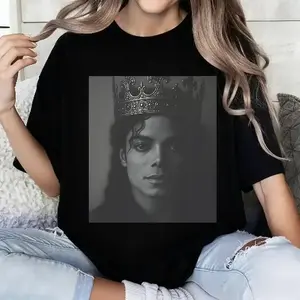 100 Cotton Vintage Portrait T-Shirt Crowned Queen Design Casual Wear For Women And Girls Perfect Gift For Birthday Or Special Occasion # Michael Jackson # Jaafar Jackson # biopic # music legend
