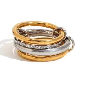 DALIANA  DIAMOND RING STACK