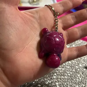 Pink Resin Turtle Keychain - Cute and Durable Accessory for Keys and Bags