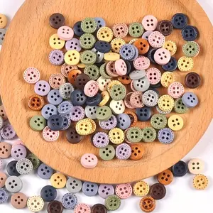 100pcs Colorful Four-Hole Wooden Buttons for DIY Clothing, Sewing Accessories, Haberdashery, 1cm/inch